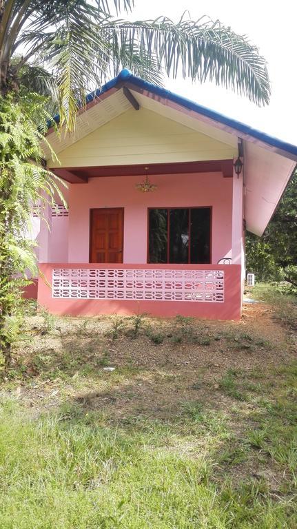 Cashew Nut Bungalows Hotel Ao Nang Ngoại thất bức ảnh