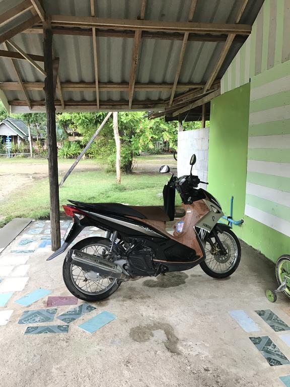 Cashew Nut Bungalows Hotel Ao Nang Ngoại thất bức ảnh