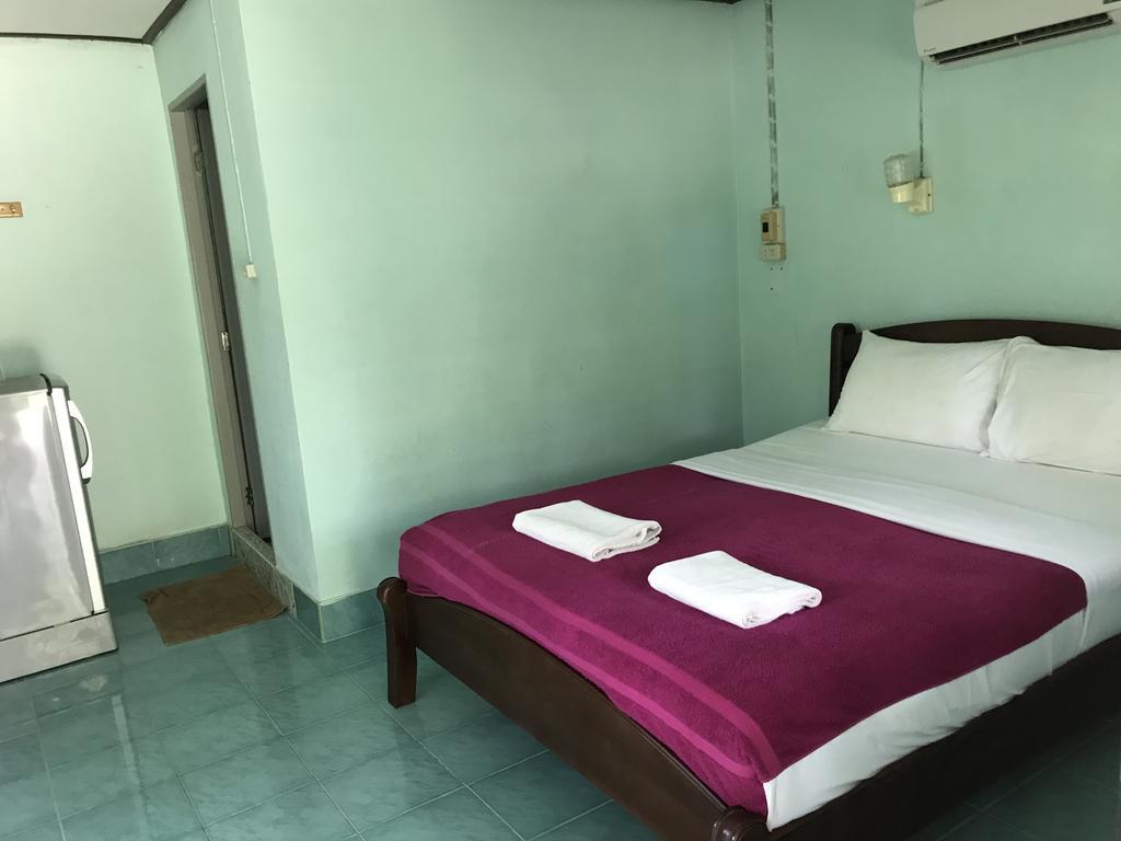 Cashew Nut Bungalows Hotel Ao Nang Ngoại thất bức ảnh
