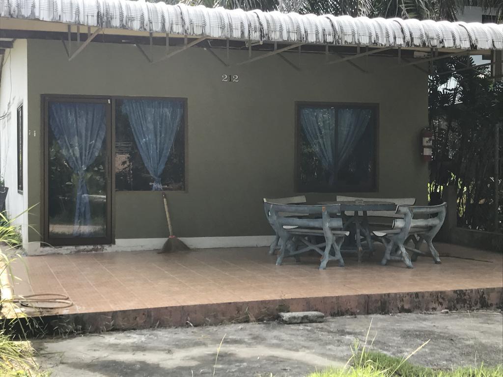Cashew Nut Bungalows Hotel Ao Nang Ngoại thất bức ảnh