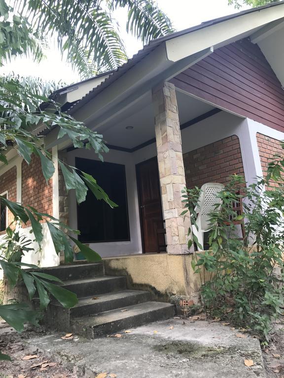 Cashew Nut Bungalows Hotel Ao Nang Ngoại thất bức ảnh