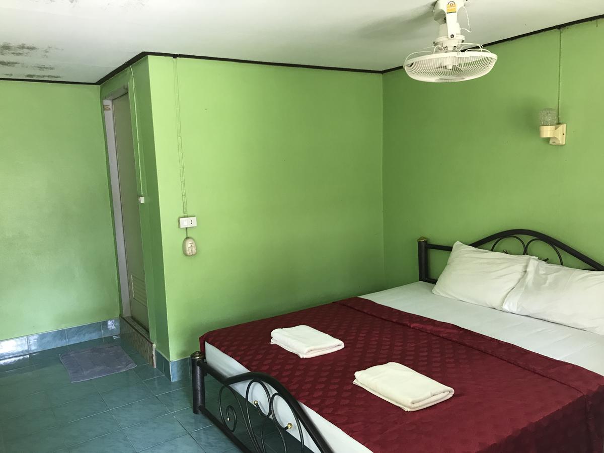 Cashew Nut Bungalows Hotel Ao Nang Ngoại thất bức ảnh