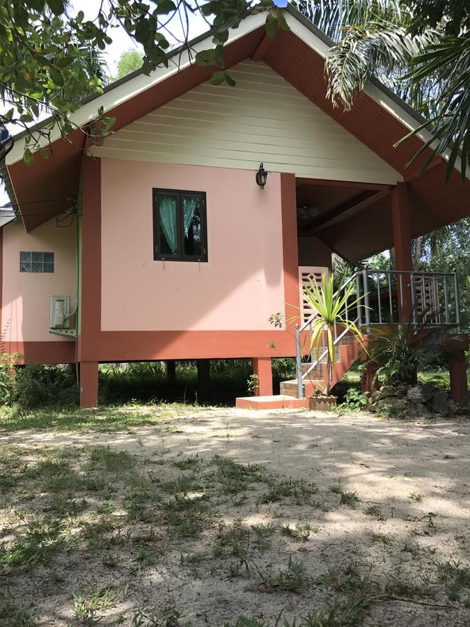 Cashew Nut Bungalows Hotel Ao Nang Ngoại thất bức ảnh